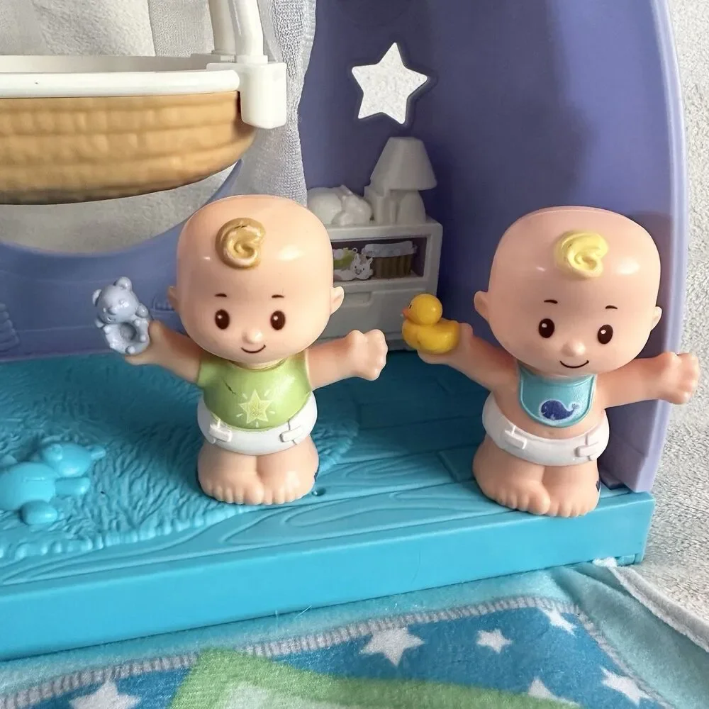 Fisher Price Little People Cuddle and Play Nursery Babies Baby Figures Crib 2019